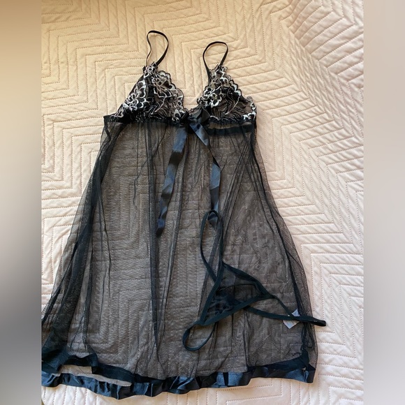 Sexy pajamas - Picture 2 of 6